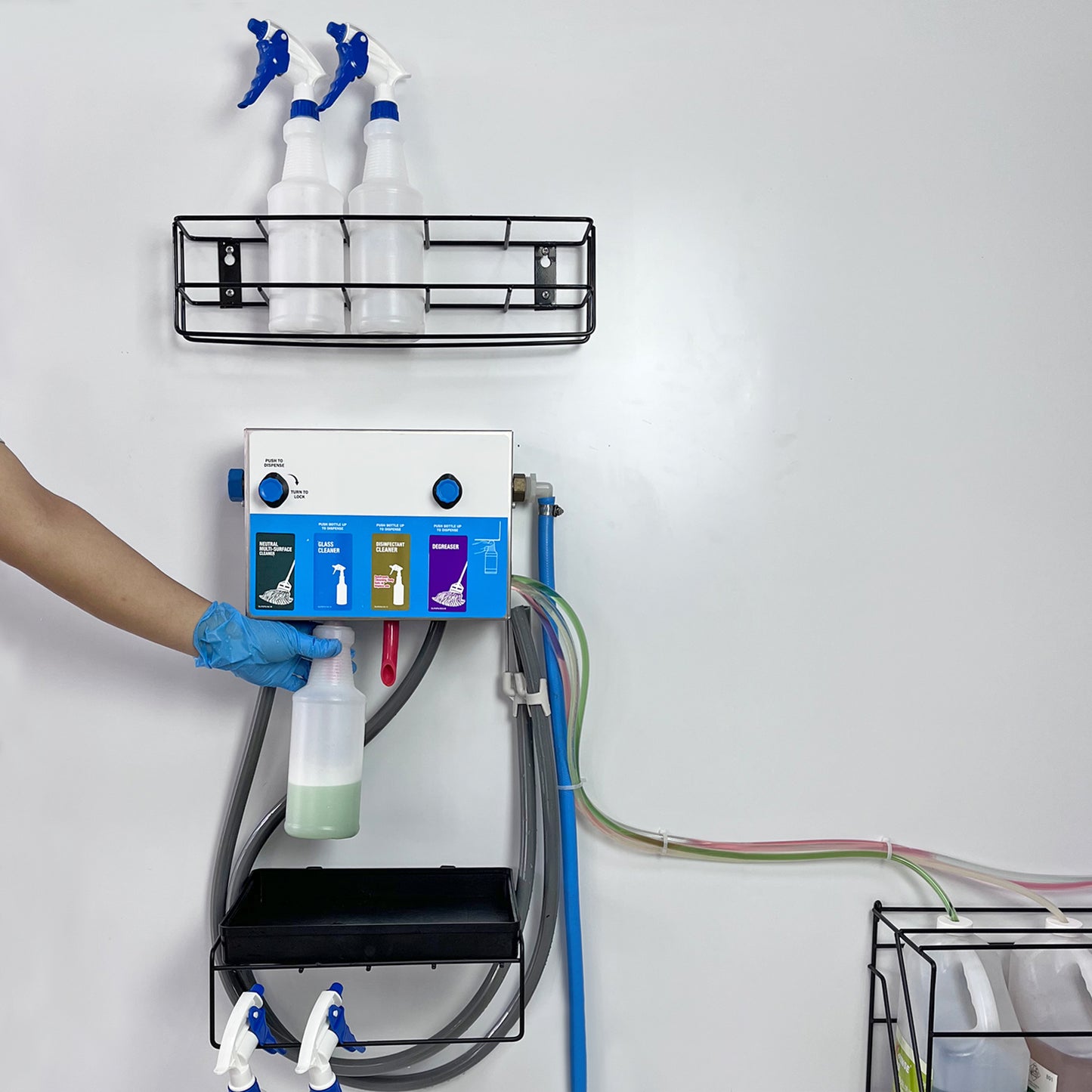 4-products Spray Bottle&Mop Bucket, Proportioner with Wall Rack, Cleaning Chemical Dilution Dispensing Proportioner for Application in Hotel, School, Store, Restaurant, Hospital, 8134-2B-9002
